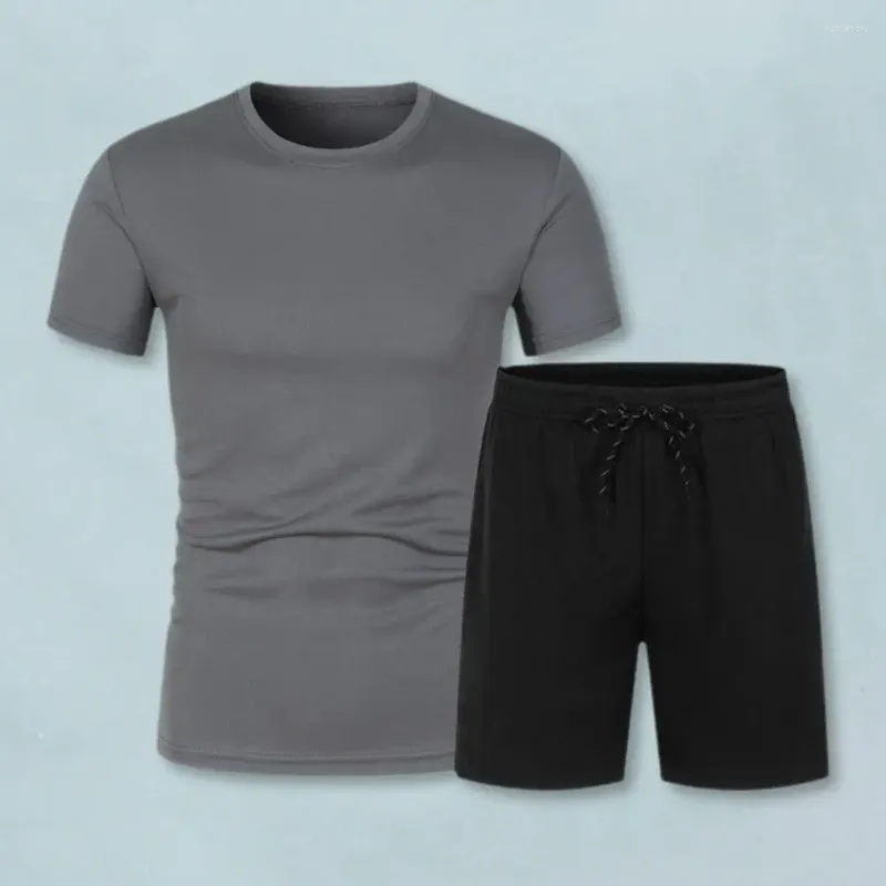 Survêtements pour hommes Hommes Entraînement Outfit Summer Casual Set O-Cou T-shirt à manches courtes avec cordon élastique Taille Shorts Poches Solide