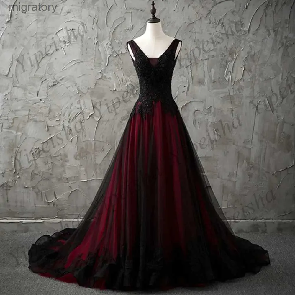 Urban Sexy Dresses Black and Red Wedding Dress Luxury Beading Sequins Applique V Neck Sleeveless Long Train Open Back Corset Gothic Bridal Gown yq240329