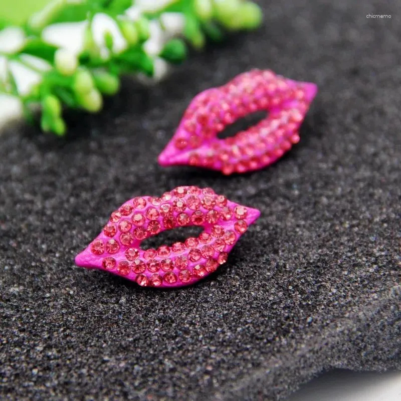 Boucles d'oreilles Mode coréenne pour femmes Labia Rubra Brillant Full Bore Perles Personnalité Exagérée Discothèques Fête Halloween Bijoux