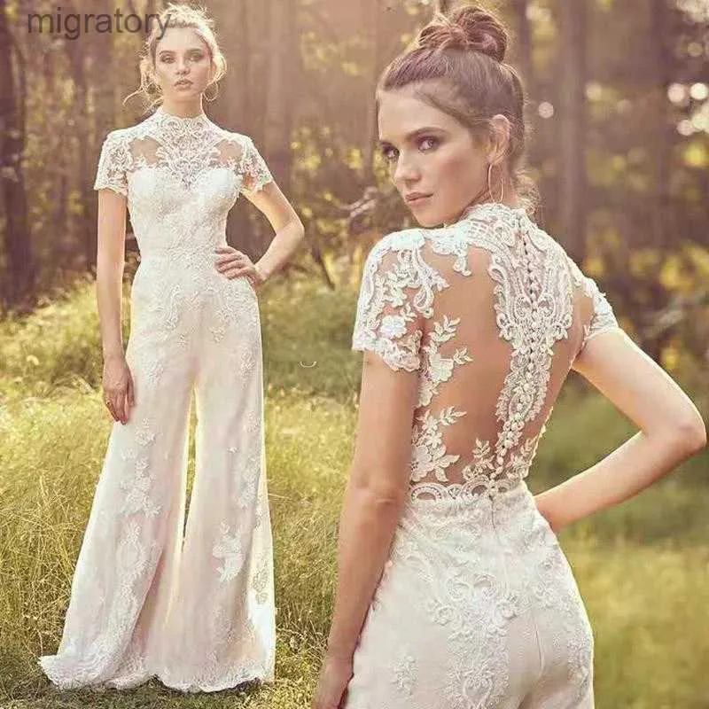 Urban Sexy sukienki Elegancki kombinezon ślub dla kobiet 2024 Aplikacja koronkowa Krótkie rękawe O Neck Vestidos de novia Illusion Back Bridal suknie YQ240329