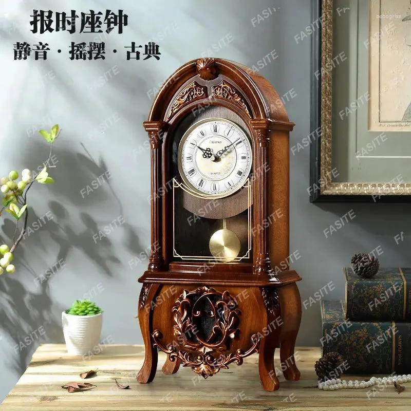 Relógios de mesa antiquado relógio de estilo europeu criativo relatório de tempo moda luxo sala de estar retro doméstico antigo desktop mudo
