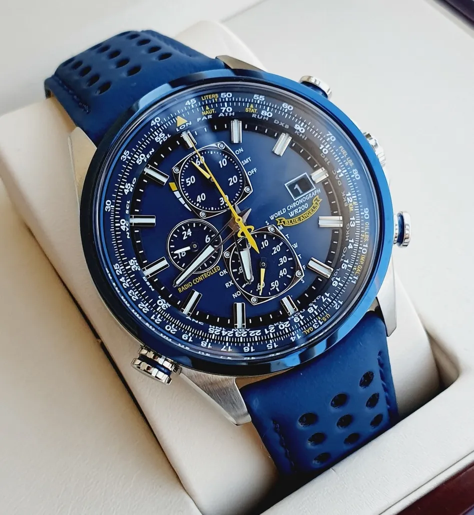 DHgate.com:Luxury Blue Angels Mens Eco-Drive Chronograph