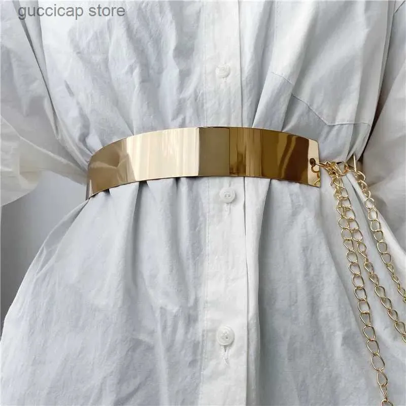 Ceintures de chaîne de taille Nouvelles femmes réglables en métal ceinture de créateur à la mode robe de luxe brillant miroir doré ceinture rétro avec ceinture Y240329