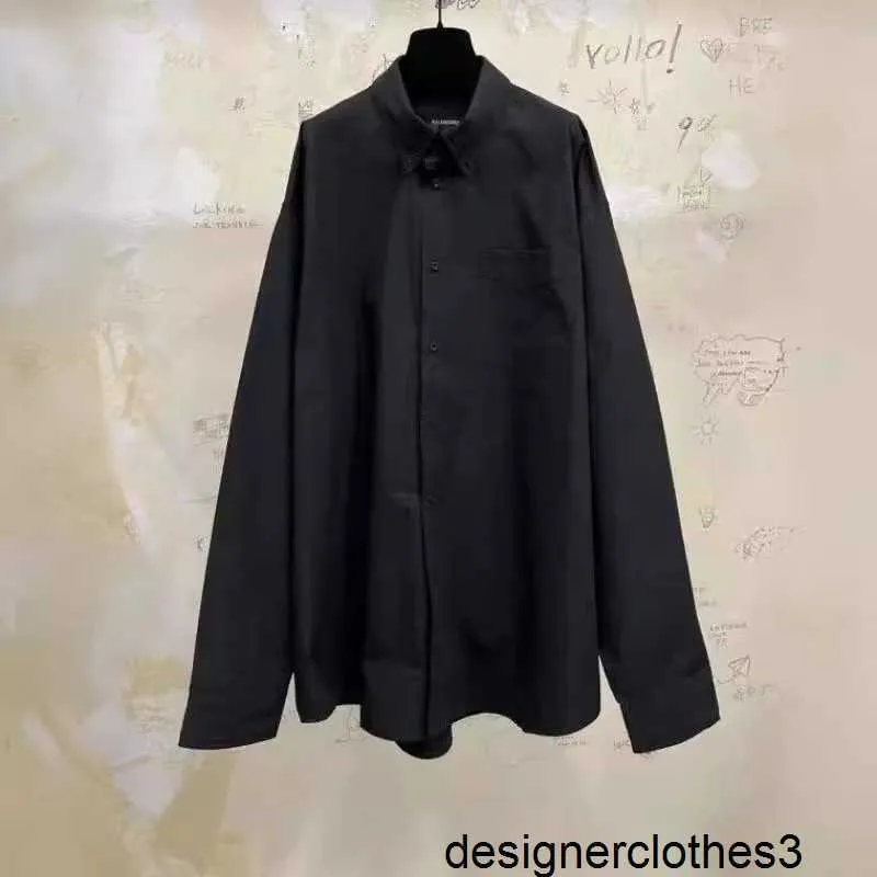 Tasarımcı B Family High-End Paris Arka Baskılı Siyah Aristokrat Gömlek, Unisex Gevşek Tesli Gömlek Ceket ACO5