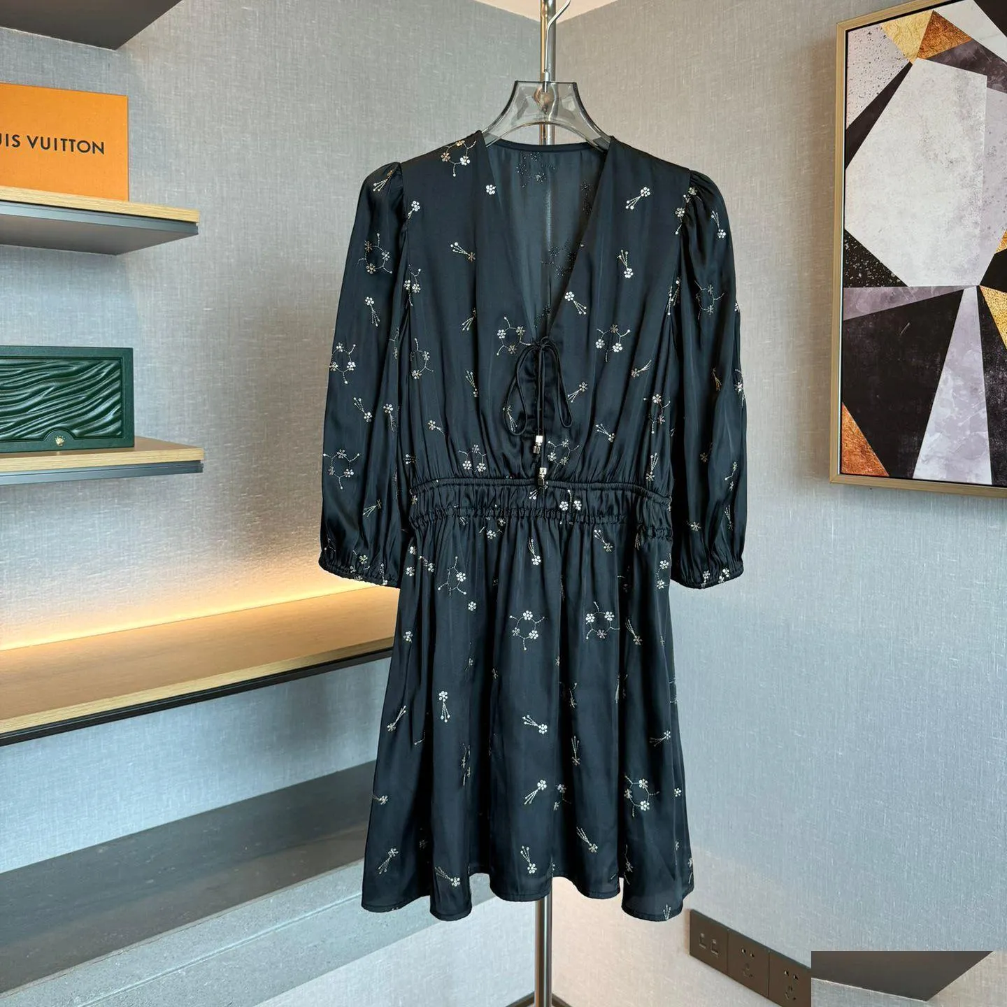 Robes décontractées de base Robe pour femme Marque de mode Noir Floral Imprimé Demi-manches Taille froncée Mini Drop Livraison Vêtements Vêtements Ot1Du