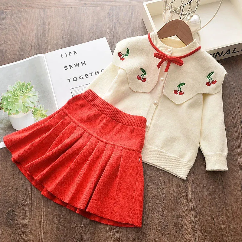 Bear Leader Baby Girl Clothes Set Sweet Outfits Autumn Winter Kids Girls Long Sleeve Knitted Embroidery Sweater Skirt 2pcs Set 240307