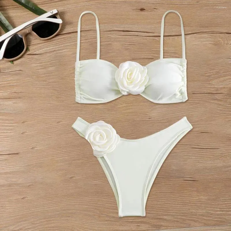 Damskie stroje kąpielowe Dwupoziomowy stylowy zestaw bikini kwiatów 3D z tolą wysokiej talii dla kobiet Szybkie suszenie kostium kąpielowy