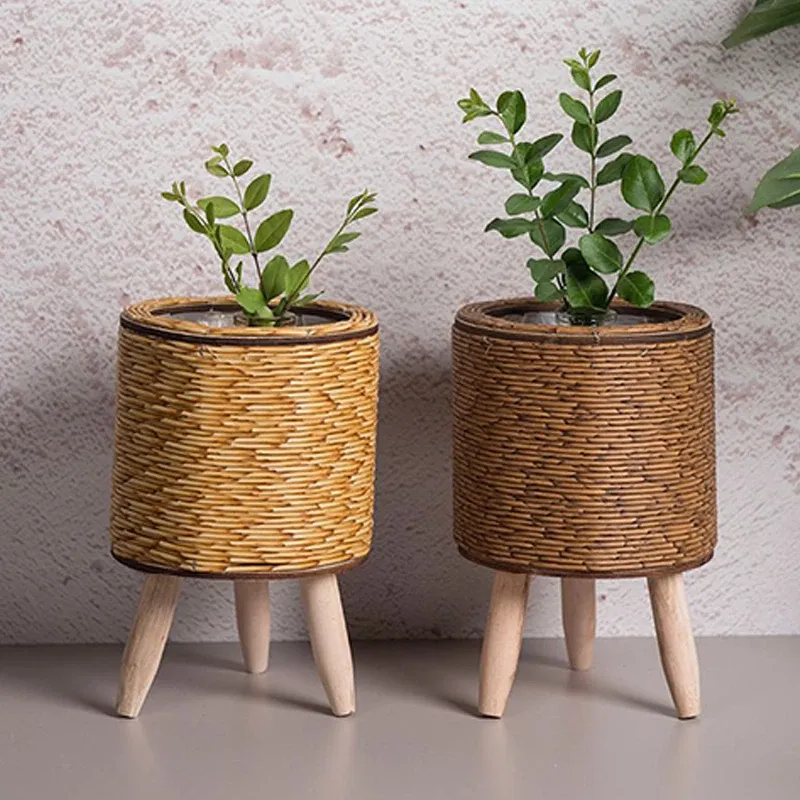 Jardinières Support de plante tissé avec pieds Support de plante surélevé avec panier de plantes Table ronde en bois Support de pot de plante fait à la main pour pots de fleurs