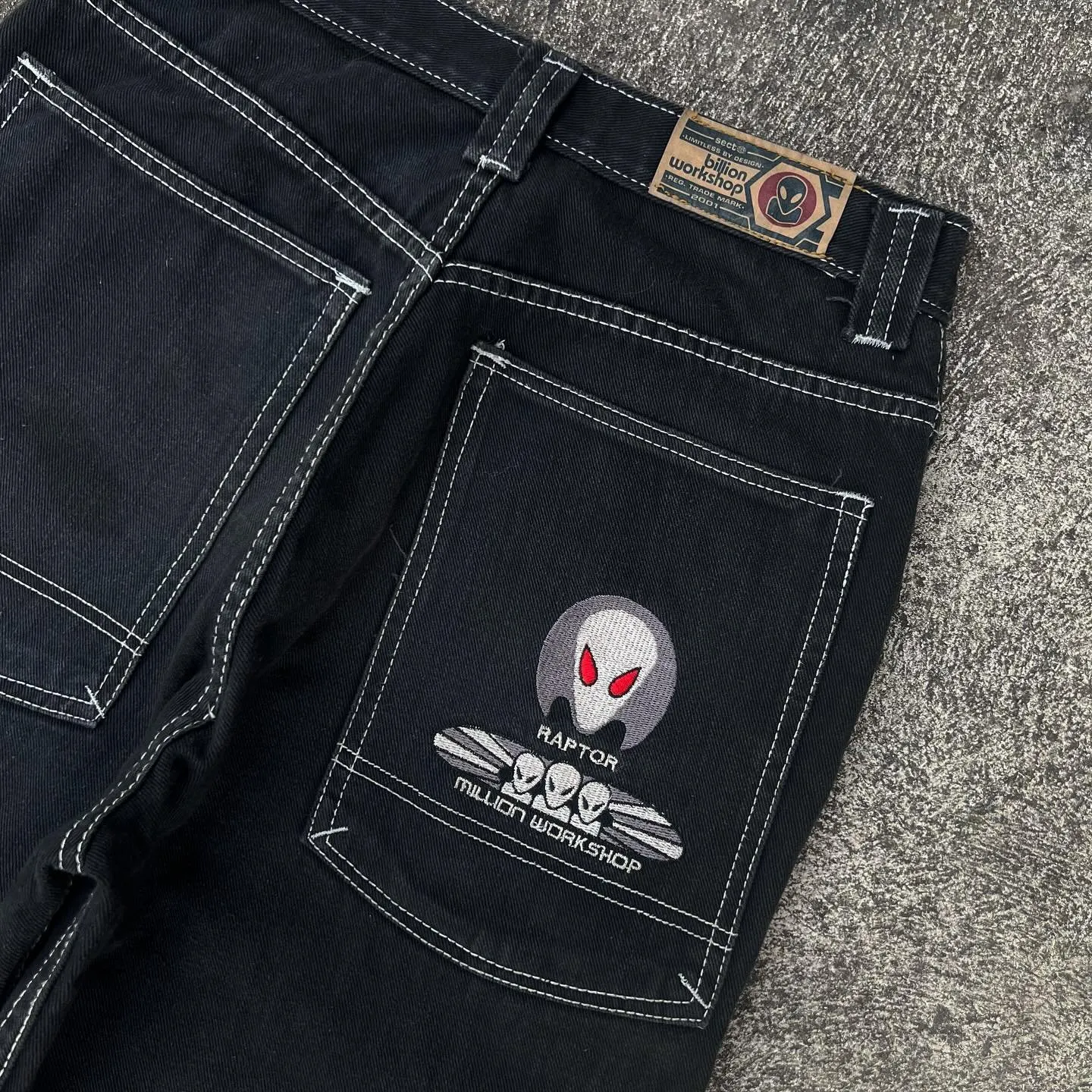 DHgate.com:streetwear Jeans Y2K Harajuku Hip Hop Alien DHgate.com:streetwear Jeans Y2K Harajuku Hip Hop Alien