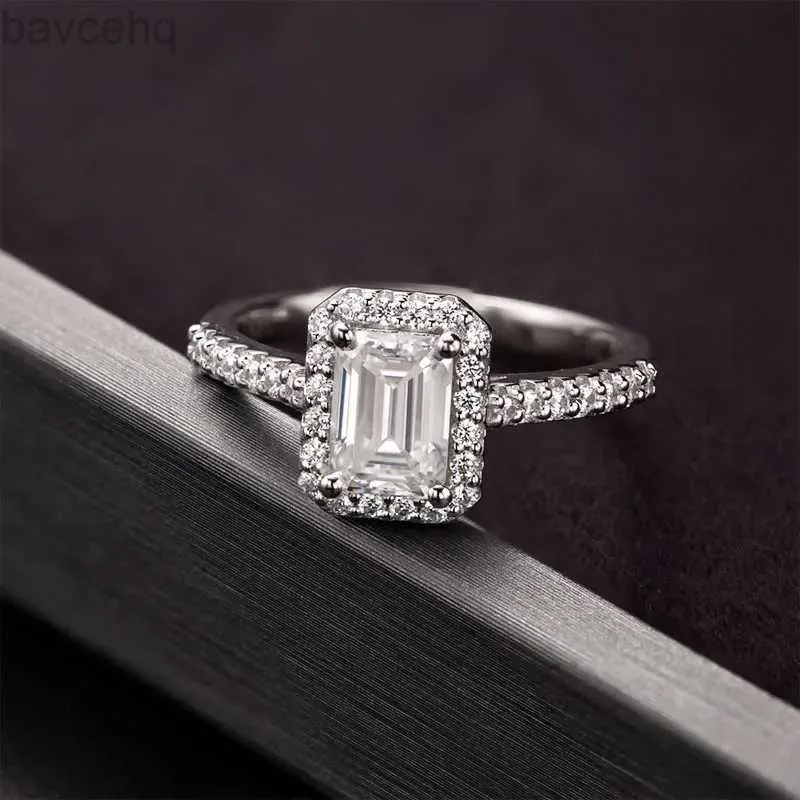 結婚指輪hanyu 1ct dカラーエメラルドカット長方形モイサナイト婚約リング贅沢925スターリングシルバーウェディングバンドリング女性24329