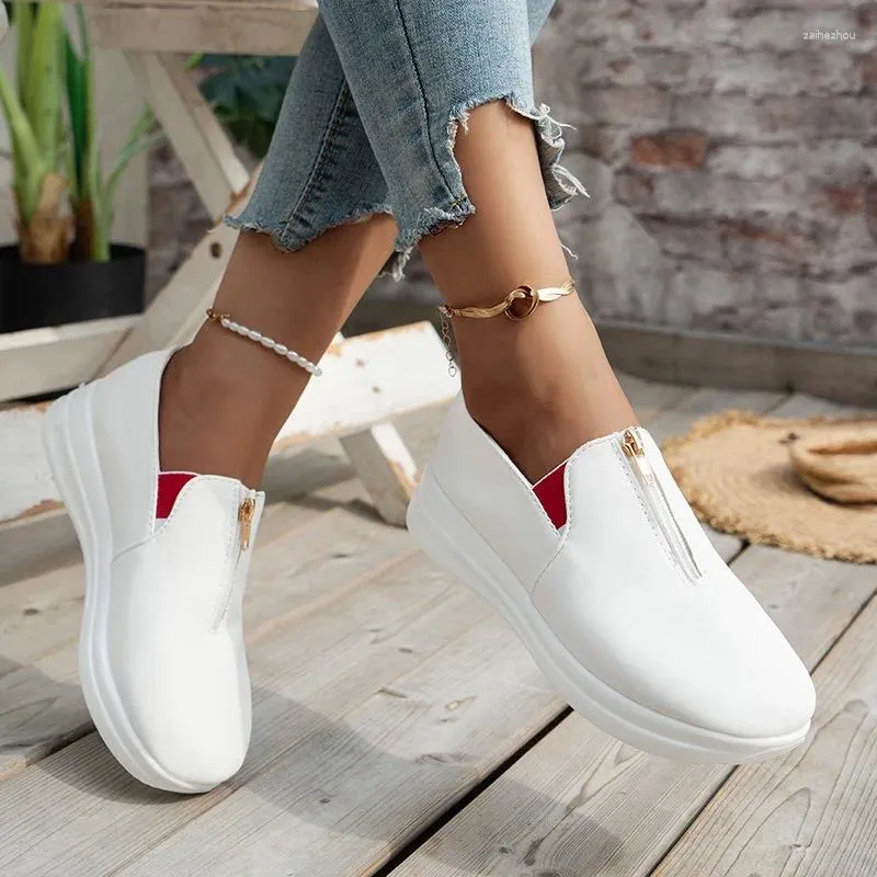 Scarpe casual Donna Sneakers morbide e traspiranti 2024 Autunno Slip-On da donna antiscivolo moda vulcanizzata