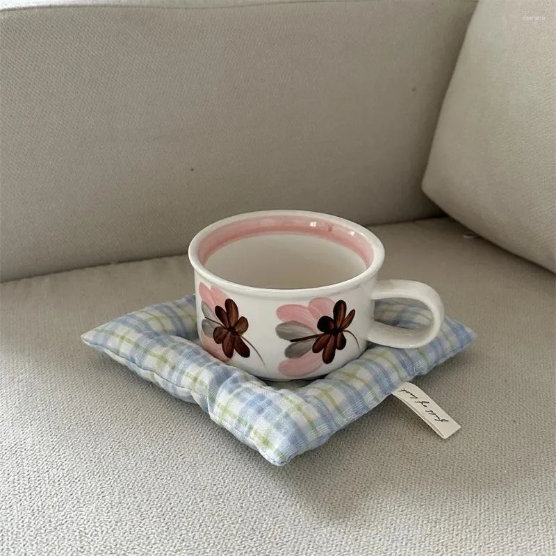 Table Mats PO accessoires Coton Coasters Quality Lattice Series Multi-Color Coffee Coffee Cup Pleatmat Square Tissu Isolation Mat Home
