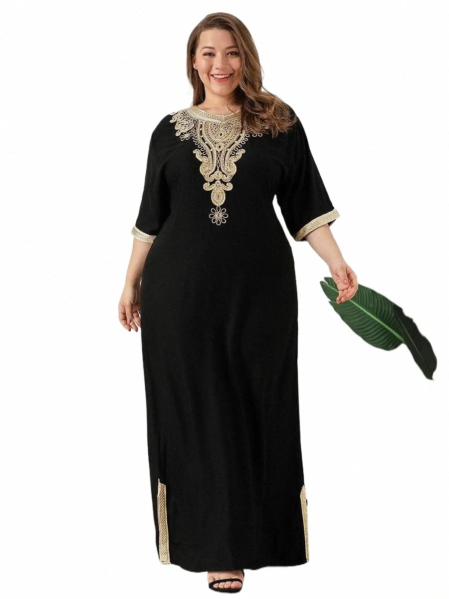 Plus Size Donna Musulmana Dr Maniche corte Vintage Rhinestes Ricamato Lg Dres Medio Oriente Arabo Robe Islamico Panno z338 #