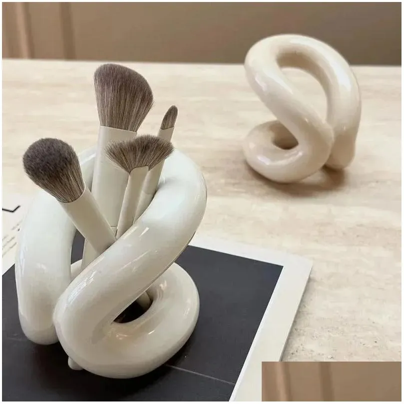 Andra hushållsorganisationshållare Ceramic Art MTI Holder Minimalist Design Rope Knot Tandborste Stand för tandborstar Badrum OTZ6E