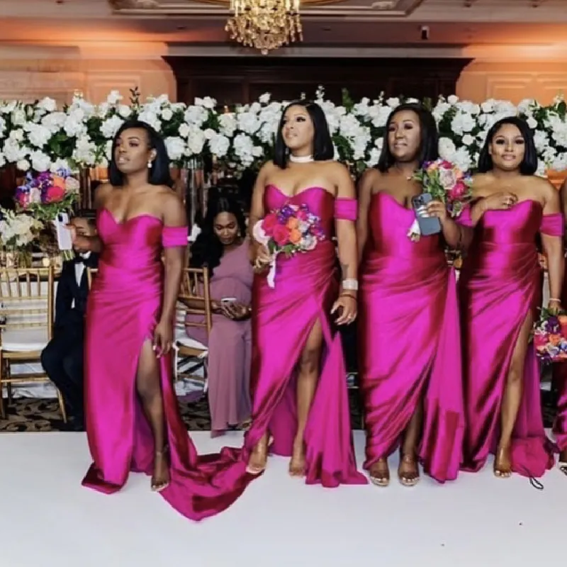 Fuchsia brudtärna klänningar älskling ärmlös sida slits sjöjungfru afrikansk flickor piga av hedersklänningar plus storlek bröllop gästparty klänningar 2024