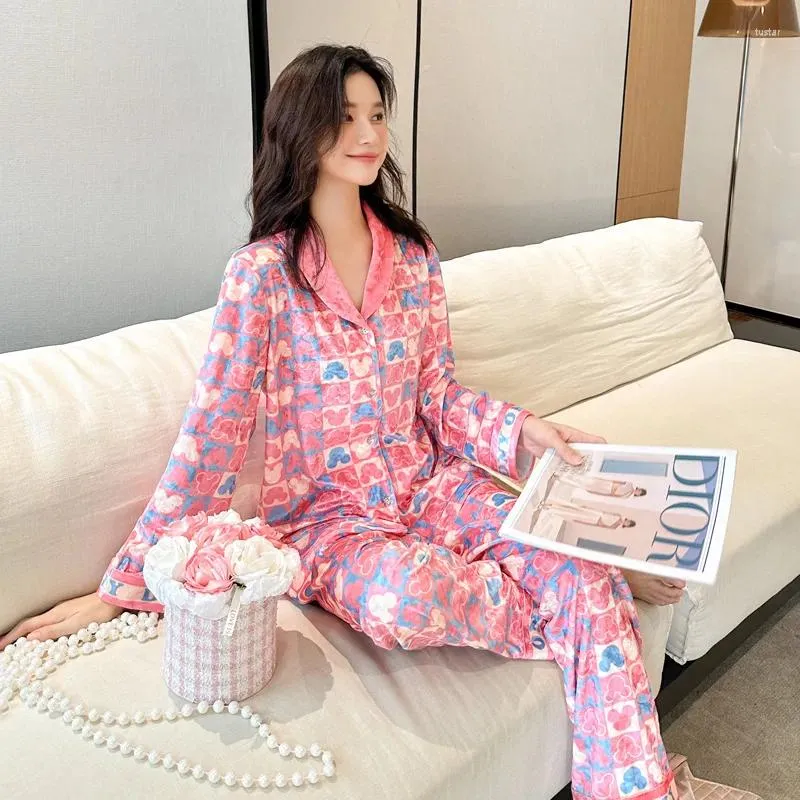 Kadın pijama karikatür baskı pijama gündelik yüksek sınıf lüks altın kadife kadın pijama setleri femme kızlar salon giyim pijama