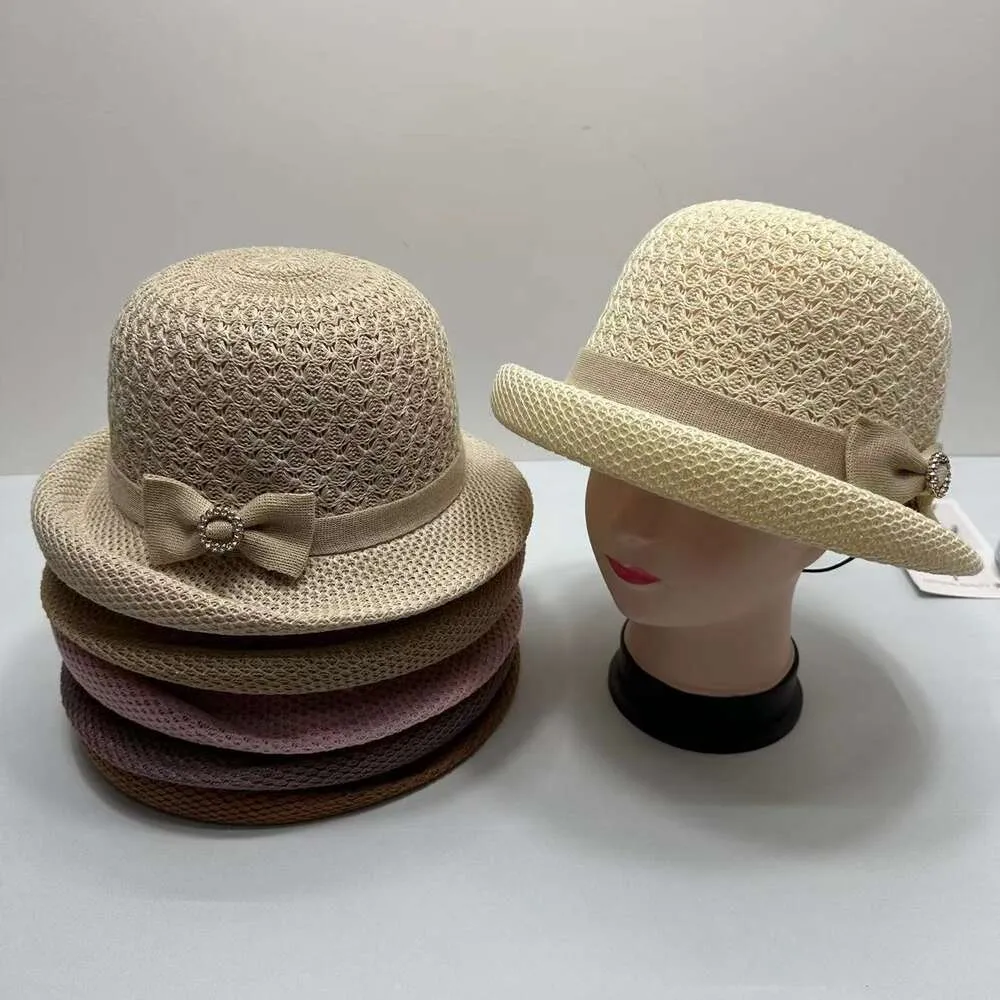 Version coréenne Petit chapeau haut de forme polyvalent à bords bouclés, nouveau chapeau de pêcheur tricoté pare-soleil et protection solaire pour le printemps et l'été, élégant et stylé, petit bassin