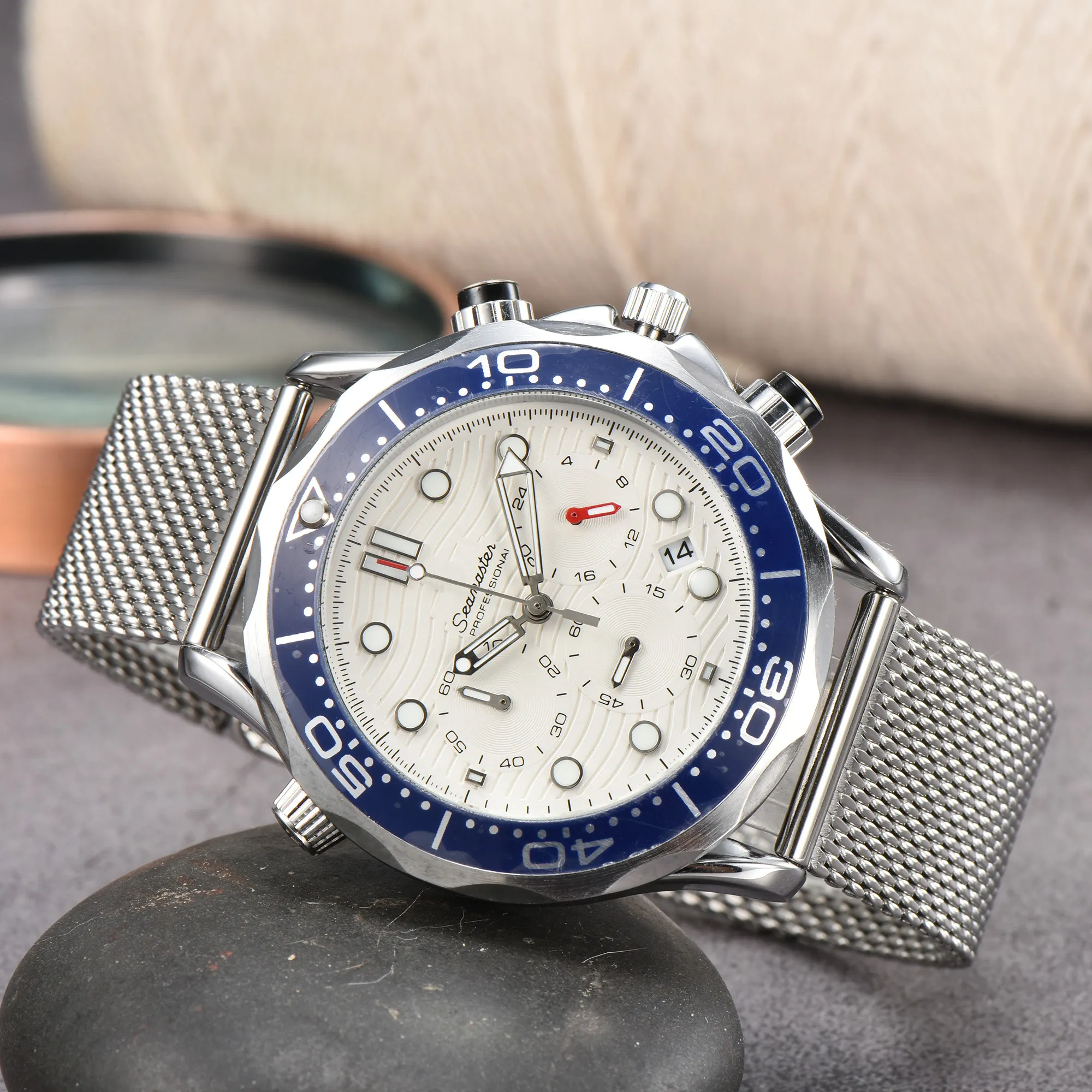 Watchmen 2024 Новый бренд Оригинальный бизнес -мужчина Paneraiss Omegas Watches Classic Croud Case Quartz Watch Choctatch - рекомендуемые часы для повседневного OME -03