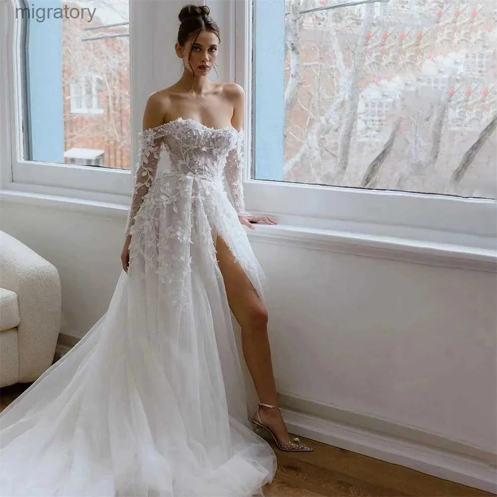 Urban Seksowne sukienki Fall In Love Store Niestandardowy elegancki suknia ślubna OFF RAMEL DŁAŻONY RĘKOWY KWIELNIKA KLUKACJE Podzielone A-line Tiul Bridal Suknia YQ240329