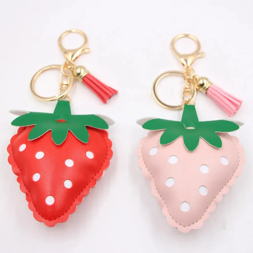 Creative Fruit KeyChain Strawberry Car Keychain Pu Leather Accessories Keyring Bag Pendant Waterproof PU Material Keyring Liten Gift 240329