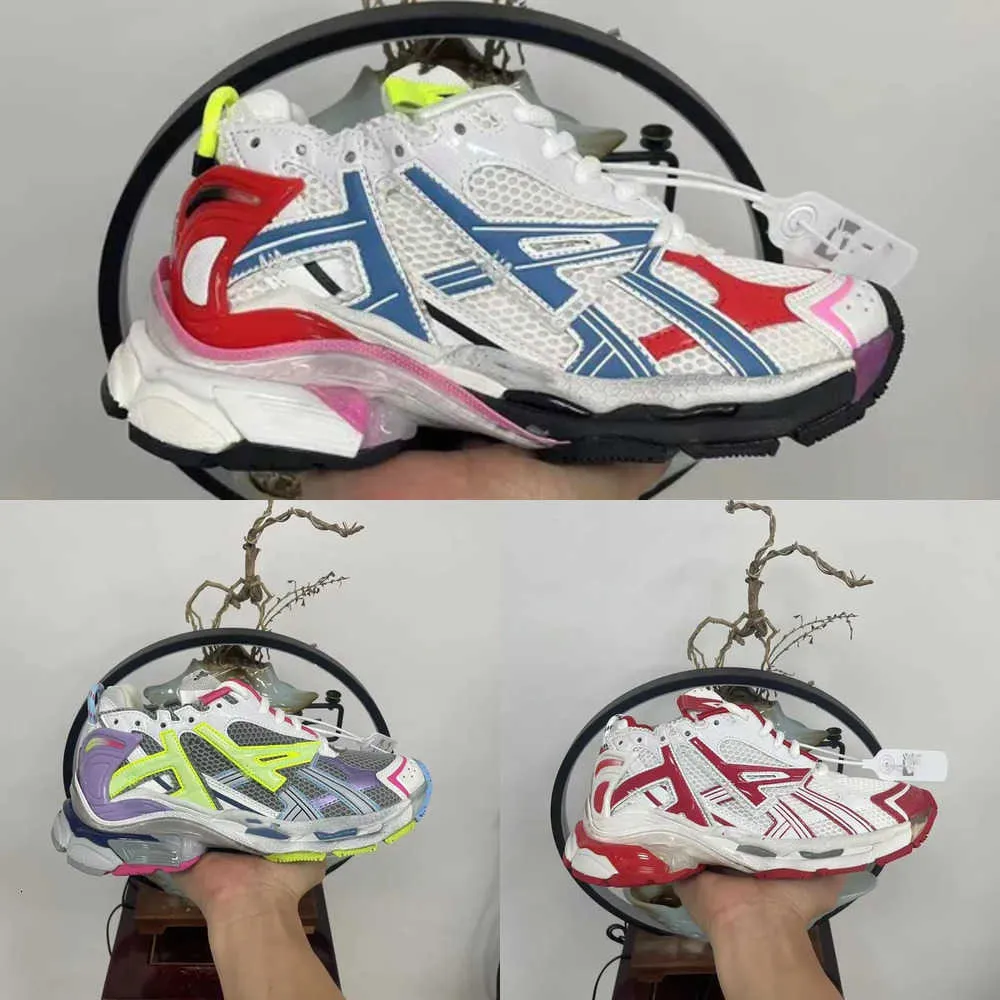 Platform 7.0 Paris Sıradan Ayakkabı Tasarımcısı Baba Markası Graffiti Beyaz Siyah Yapılandırılmış Yayılmış Kadın Erkek Track Trainer Runner 7 Mens 478X