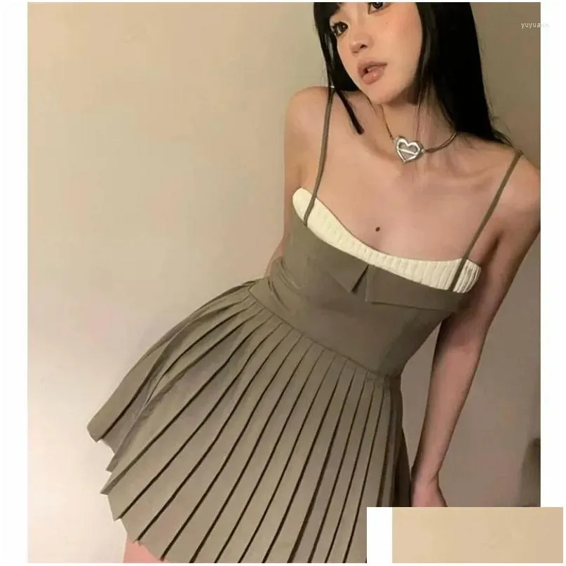 Basic Casual Dresses Sweet Y2K Style Chic Pleated A-Line Short Skirt Slash Neck Alim Patchwork Ballet Strap Dress Summer Super Mini Pa Otw72