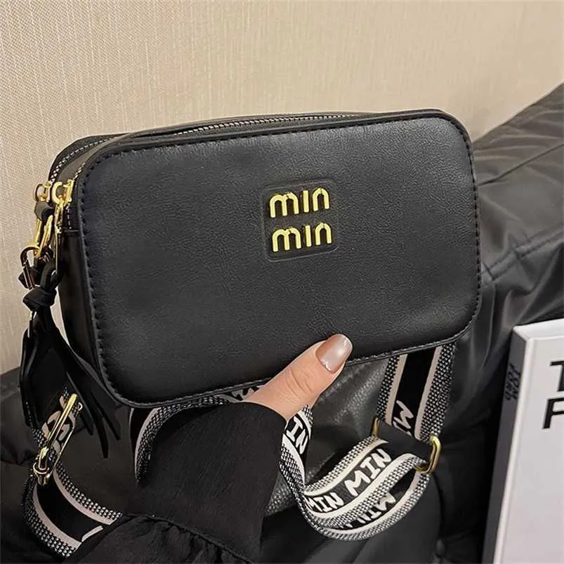 Mochila estilo 2024 novo popular para mulheres esta grande capacidade moda um ombro crossbody pequena bolsa de câmera quadrada