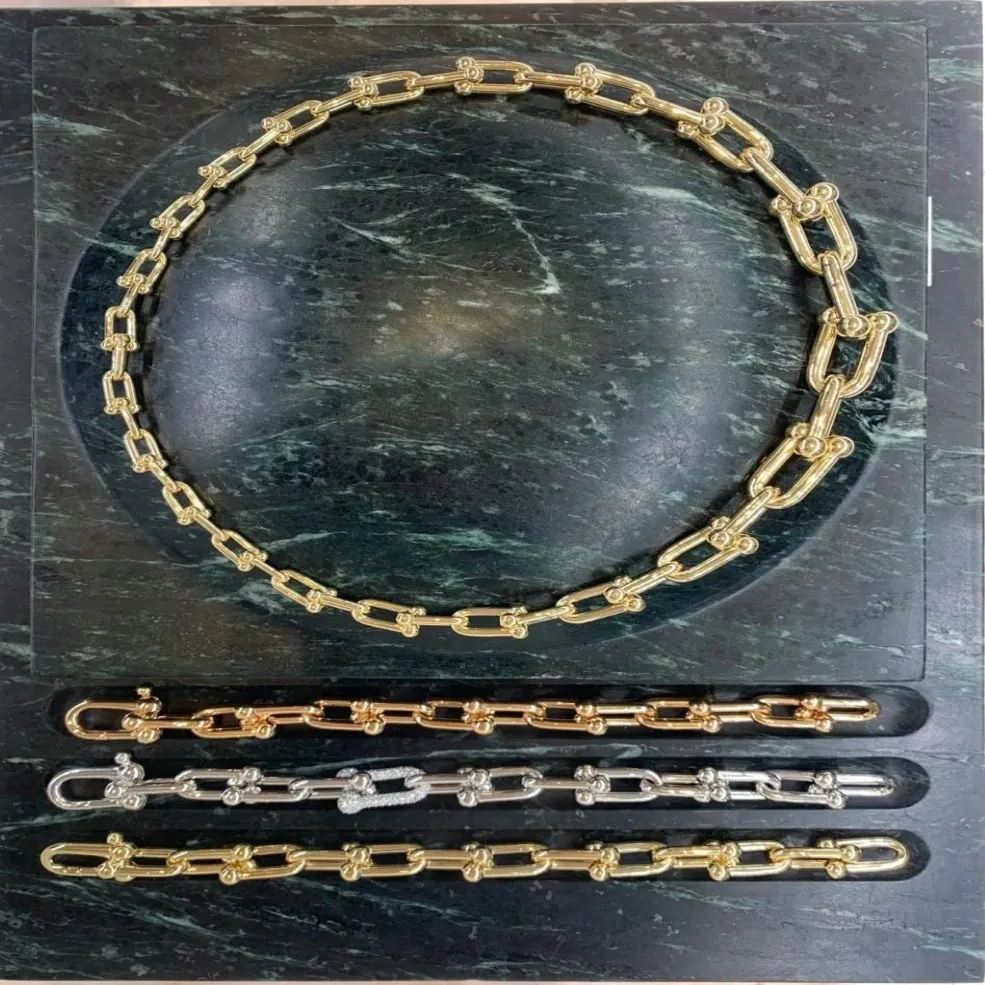 Gold Silber lange Designer-Halskette Armband Allmähliche Änderung Hufeisen-Hardware Frauen Männer Paar Modeuhr Top-Qualität Hochzeit P320a