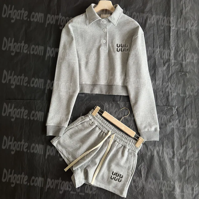 Elegant Women Jumper Tops Shorts Set Letters Gray Sweatshirt Sweatshorts Outfits Luxury Designer Casual Sweatshirts Jumpers