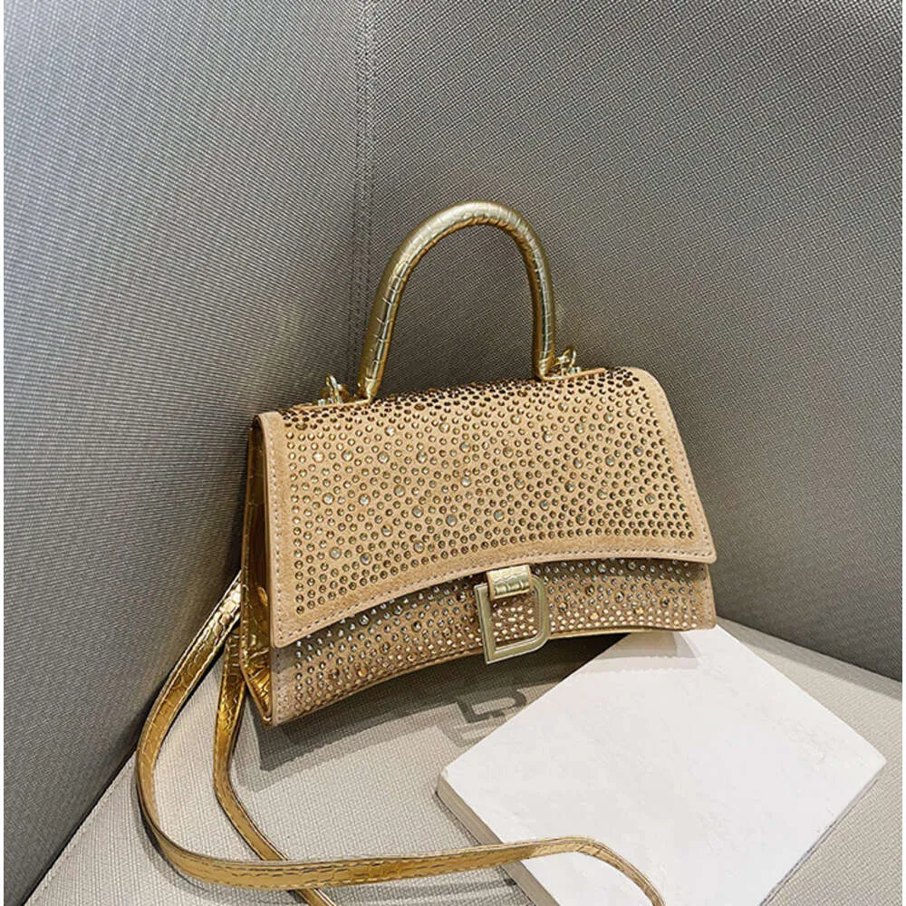 Luxury designer with high-end diamond inlaid hourglass men women bags magnetic buckle car stitching brand trend various styles