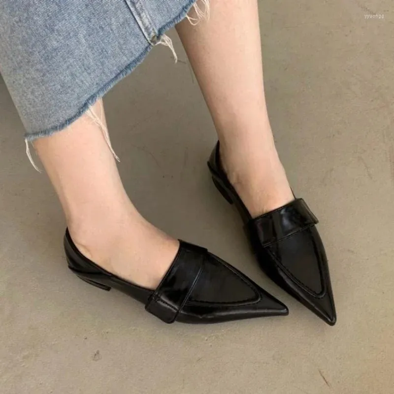 Casual Shoes Women Luxury Velvet Moccasins Fashion Point Toe Loafers Ladies 2024 Spring Black Ballet Flat 35-41