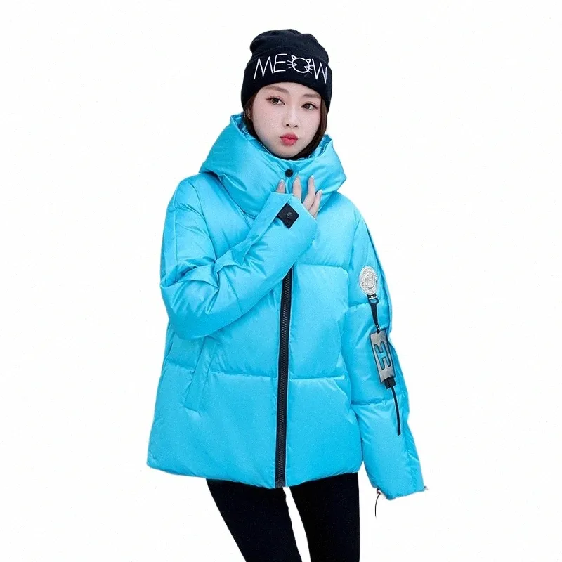 2023 Ny koreansk FI Korta vinter vadderade kappor kvinnor parkas glansig down cott jacka hooded parka varm kvinnlig casual outwear f51k#