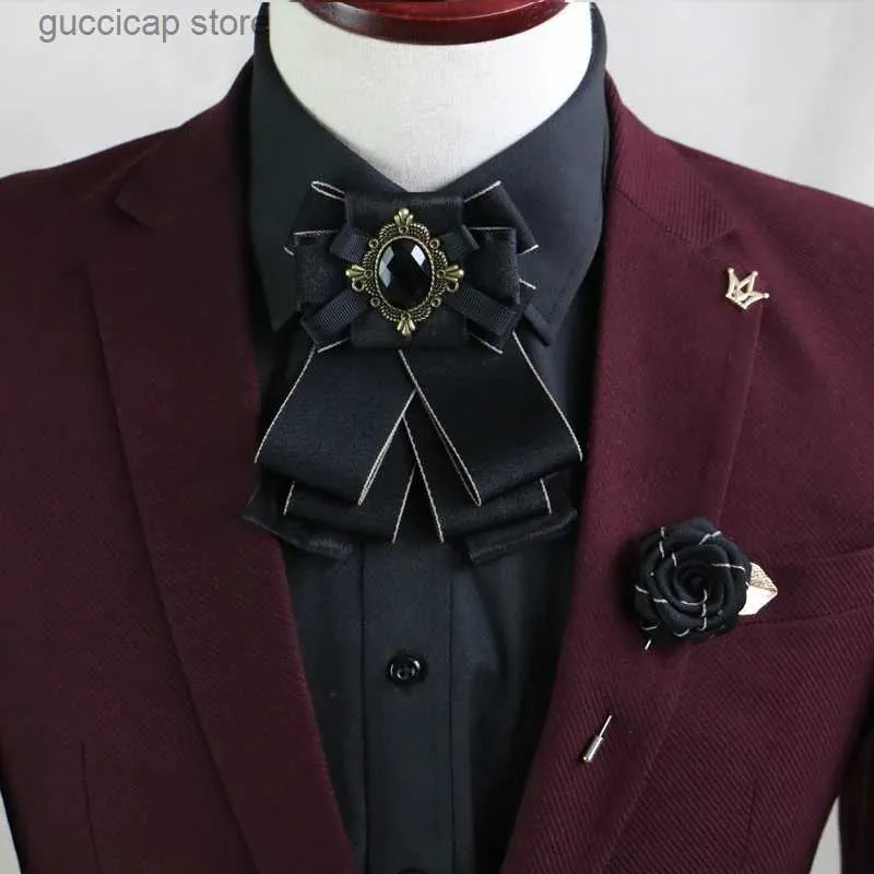 Papillon Elegante splendido nastro di diamanti Papillon da uomo Abito da sposa Uniforme Abito da sposo Farfalla Banchetto Accessorio Regalo Vino-Rosso Navy Rosa Y240329