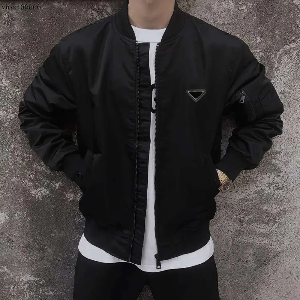남자 까마귀 클래식 캐주얼 브랜드 재킷 셔츠 이중 짠 소재 대형 폭격기 재킷 팔 포켓 장식 아시아 크기 V- 넥 3 컬러 스프링 코트