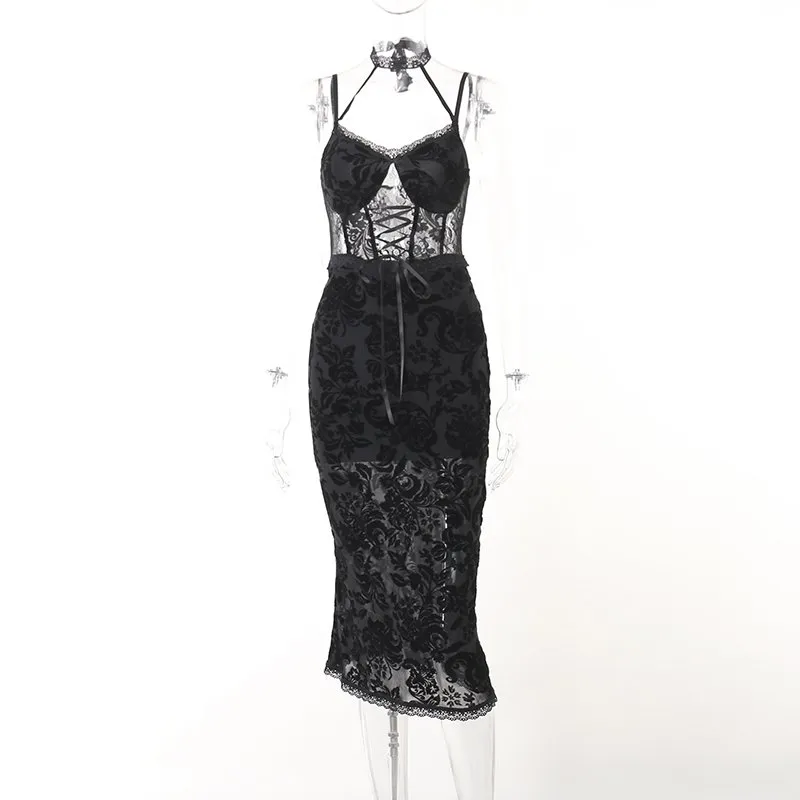 ★CRANK★LACE FLARE DRESS_BLACK★正規品/韓国直送料込/人気 High Neck Flared Sleeve Lace Skater Dress | boohoo