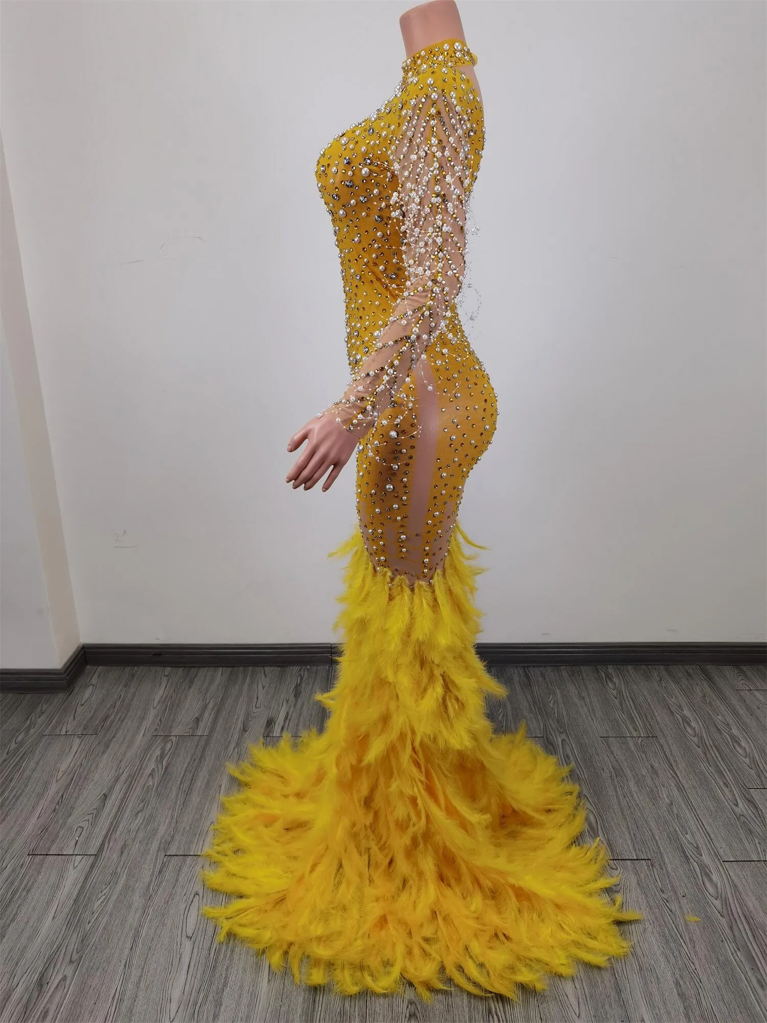 Stunning Yellow Rhinestone Feather Gown - Long Train, Perfect for Wedding, Birthday, Evening Party & Photoshoot - Women's Celebration Outfit from Dhgate Urban Sexy Dresses - price 12405.36 Stunning Yellow Rhinestone Feather Gown - Long Train, Perfect for Wedding, Birthday, Evening Party & Photoshoot - Women's Celebration Outfit from Dhgate Urban Sexy Dresses - price 12405.36