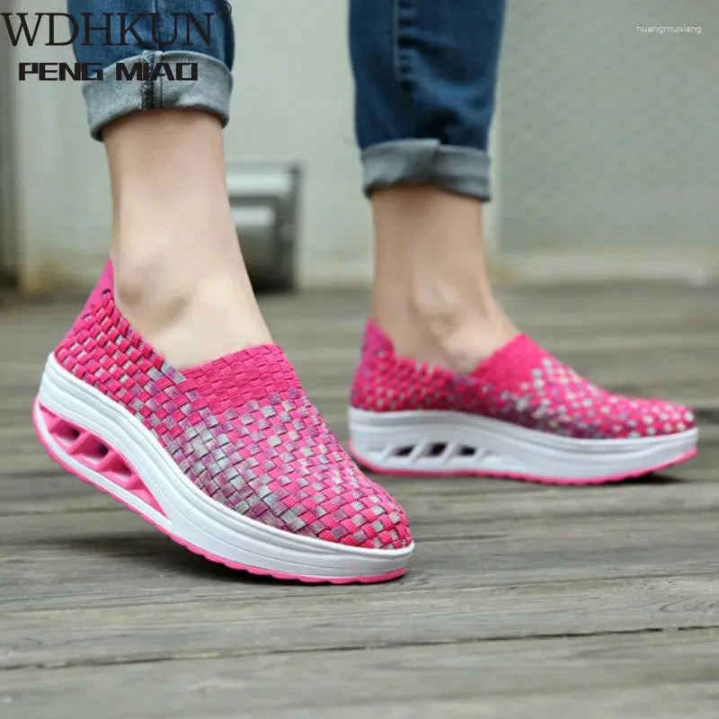 Fitnessschoenen Ademend Dames Hoogteverhoging Schommel Slip-on Wiggen Dikke zool Platformschoenen Dame Werkloafers