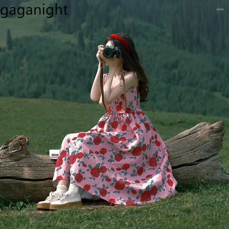 Повседневные платья Gaganight, женское уникальное нежное платье на бретельках во французском стиле, с цветочным принтом, 2024, женское летнее длинное женское платье дофамина