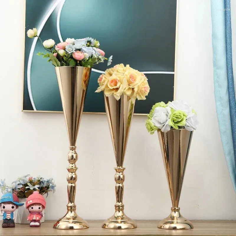 Wazony 3PCS/Wedding Metal Wazon główny stół kwiatowy dróg prowadzący do domu