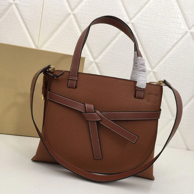 Designer Gate Tote Bag Luxury Brown Womens axelväskor äkta läderhandväska handväska fashionabla casual 30 cm affärs totes kors kropp plånbok lady handväskor