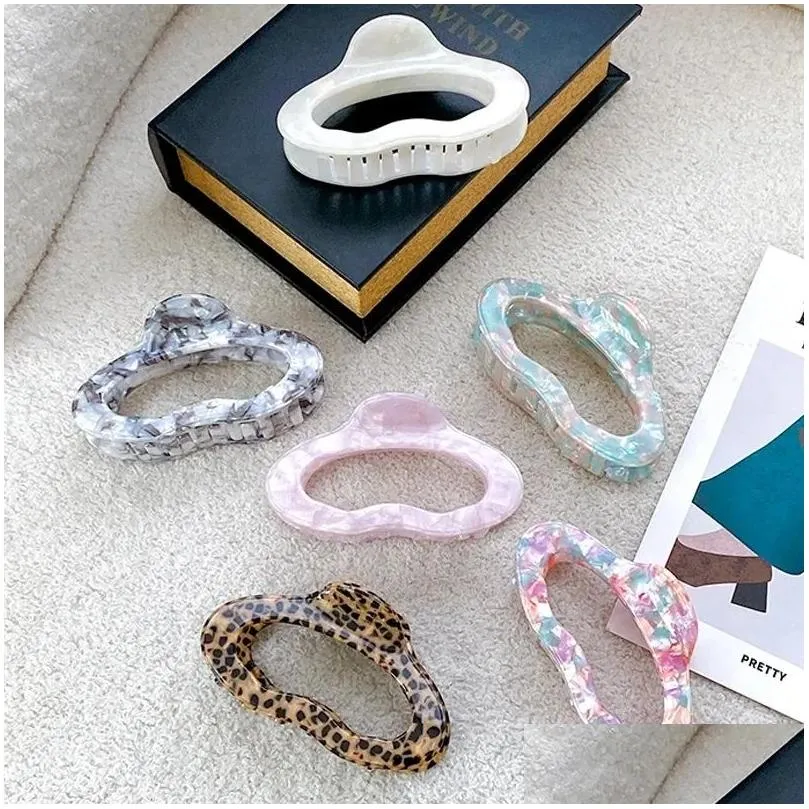 Clamps New Creative Design 4Mm Thickened Acetic Acid Plate Gras Clip Fashion Large 11Cm Clouds Shark Hair Accessories Drop Dhgarden Dhp49