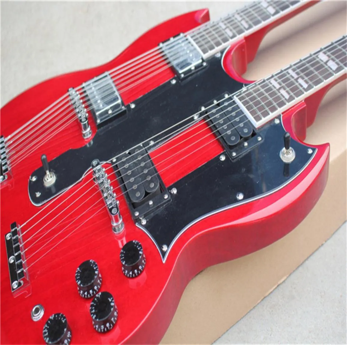 ダブルネック1275エレクトリックギターレッドマホガニーボディHHピックアップローズウッドフィンガーボードシェルインレイスペシャルテールピース12および6ストリングス3613652