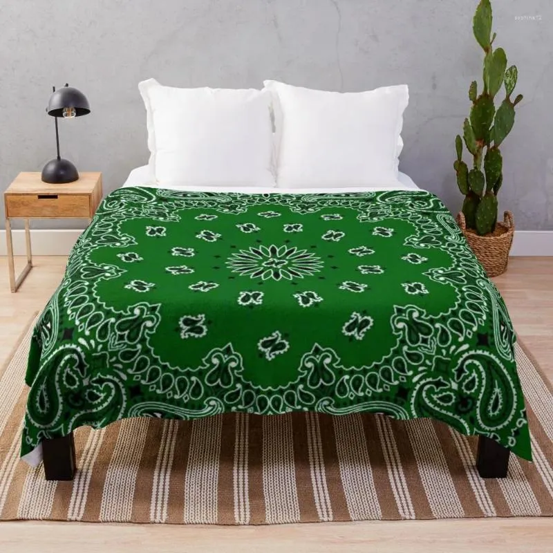 Одеяла Зеленая бандана Одеяло Передвижной диван Одеяло Зимняя кровать