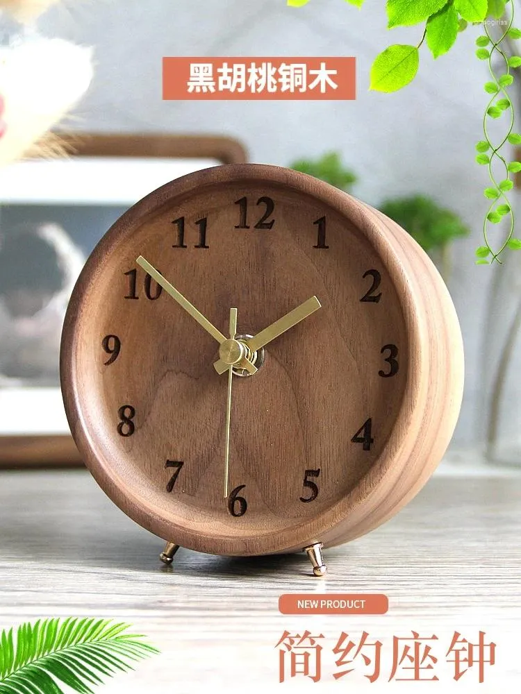 Horloges de table Creative Horloge en bois massif Pendule Noyer Simple Bureau Placé Chambre Silencieuse