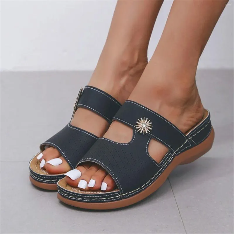 Hausschuhe Slipper Schnalle Mode und Sandalen Nähen Auto Keil Metall Damen Strass Bein