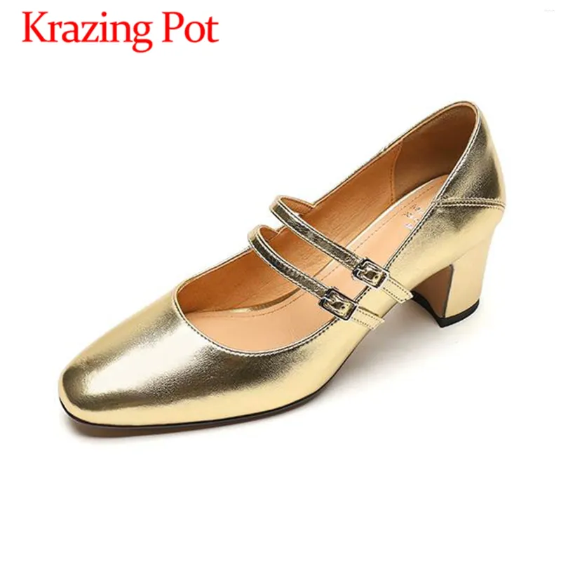 Casual skor Krazing Pot Cow Leather Metal Buckle Stems tjocka höga klackar sommar mode rund tå Mary Janes dagligen bär underbara kvinnor