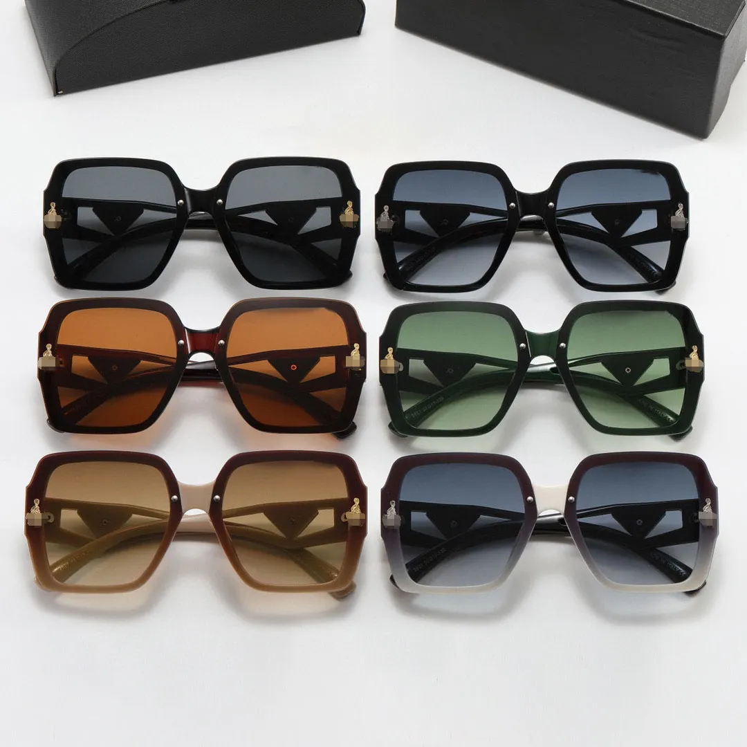 Solglasögon Designer Daily Faddish Keeping Up With the Trend Casual Glasses, med Box som standard Mäns och kvinnors samma stil