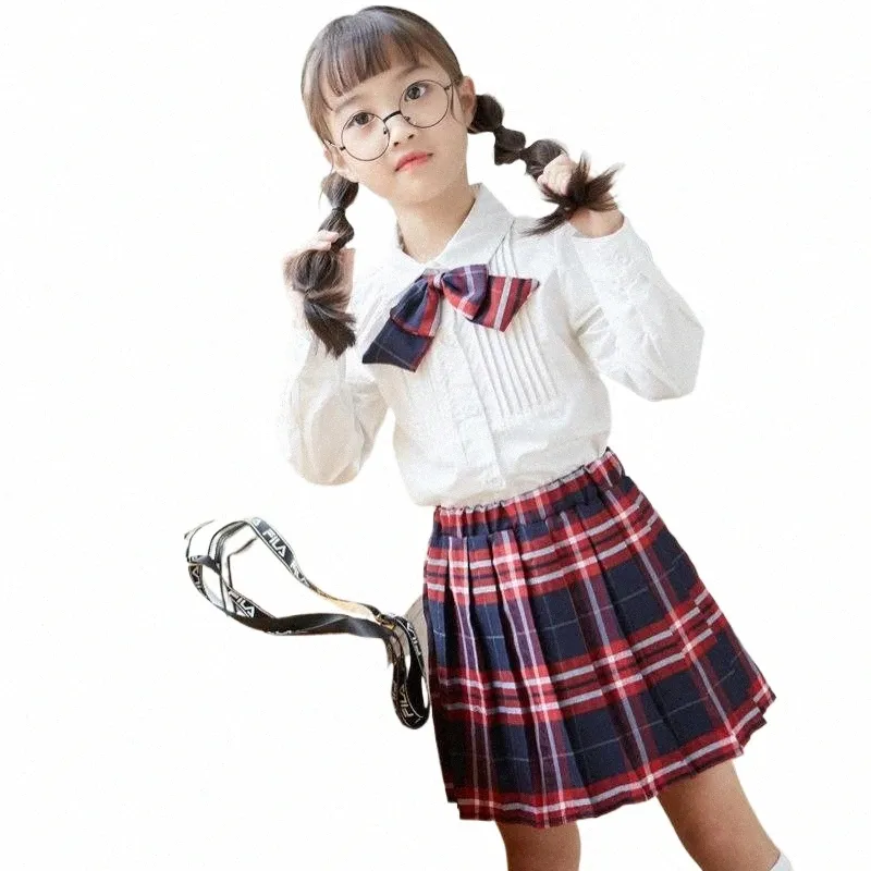 LG Sleeve Girls School Uniform Korean Style Studentdräkt Barn veckad skjorta med rutig kjolskolans prestanda kostym 45C2#