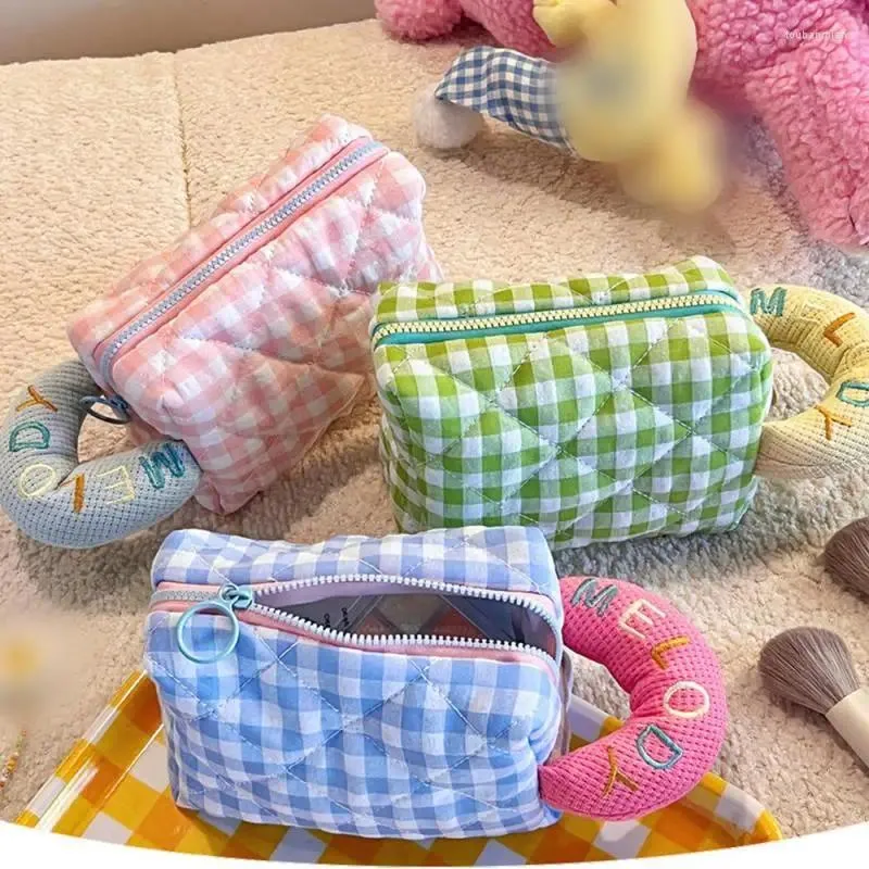 Storage Bags Durable Beauty Bag Comfortable And Soft Cosmetic Fashionable Toiletry Candy Color Reusable