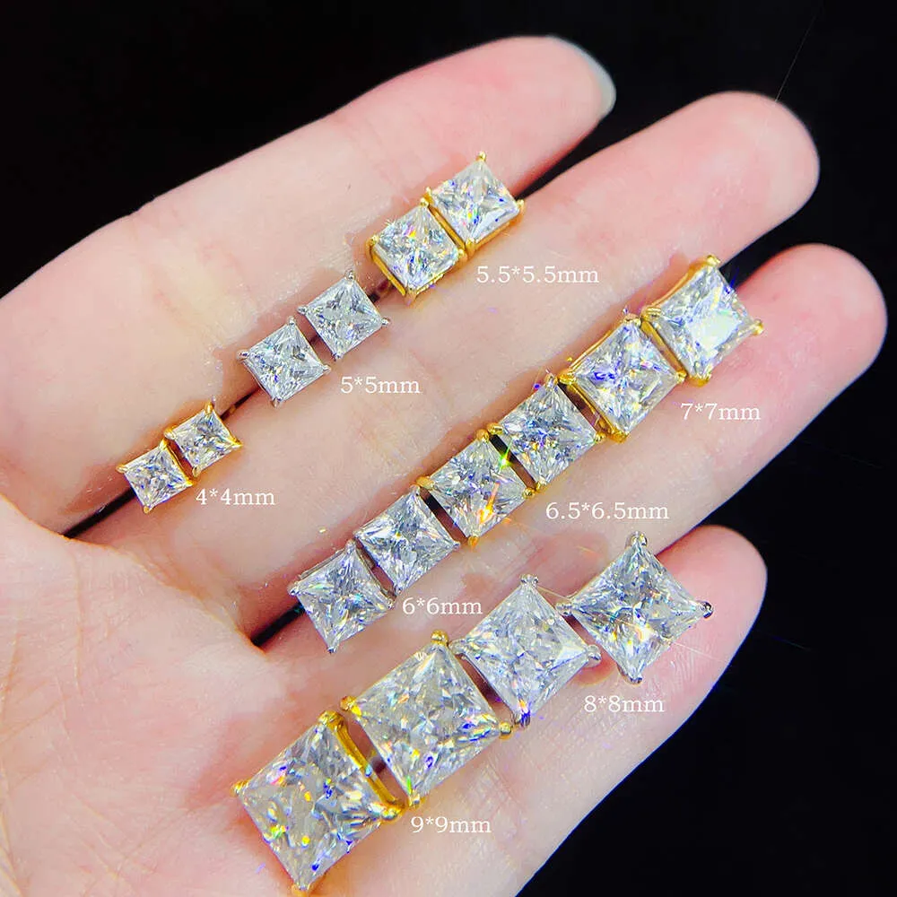 Bling Trendy Fashion Gra Moissanite Ear Studs Sier Hip Hop Screw Back Princess Cut Stud Earrings